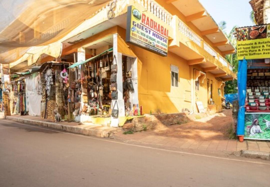 Radhabai Hotel Arambol Exterior photo